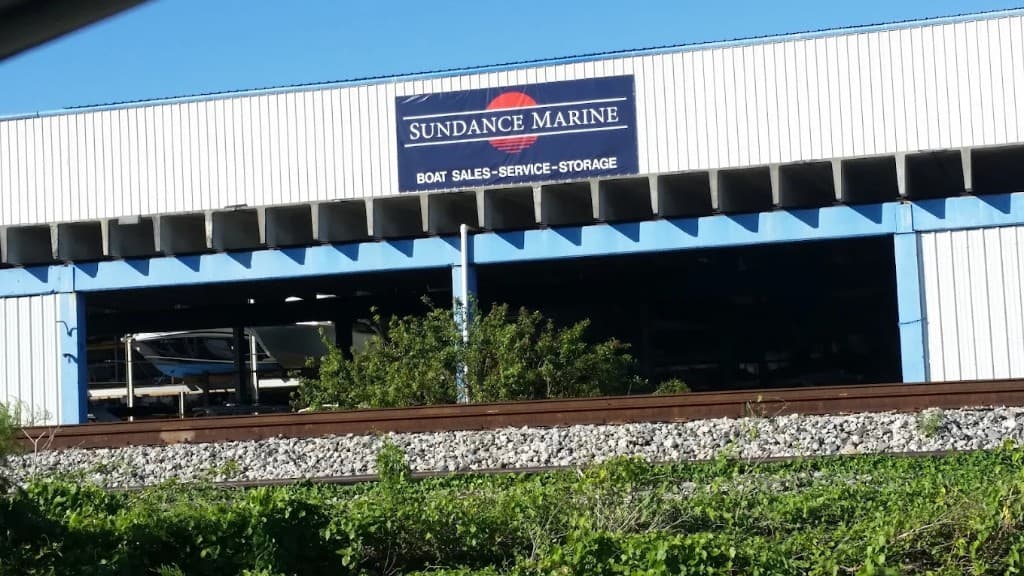 Sundance Marine lettering, Boat storage sign